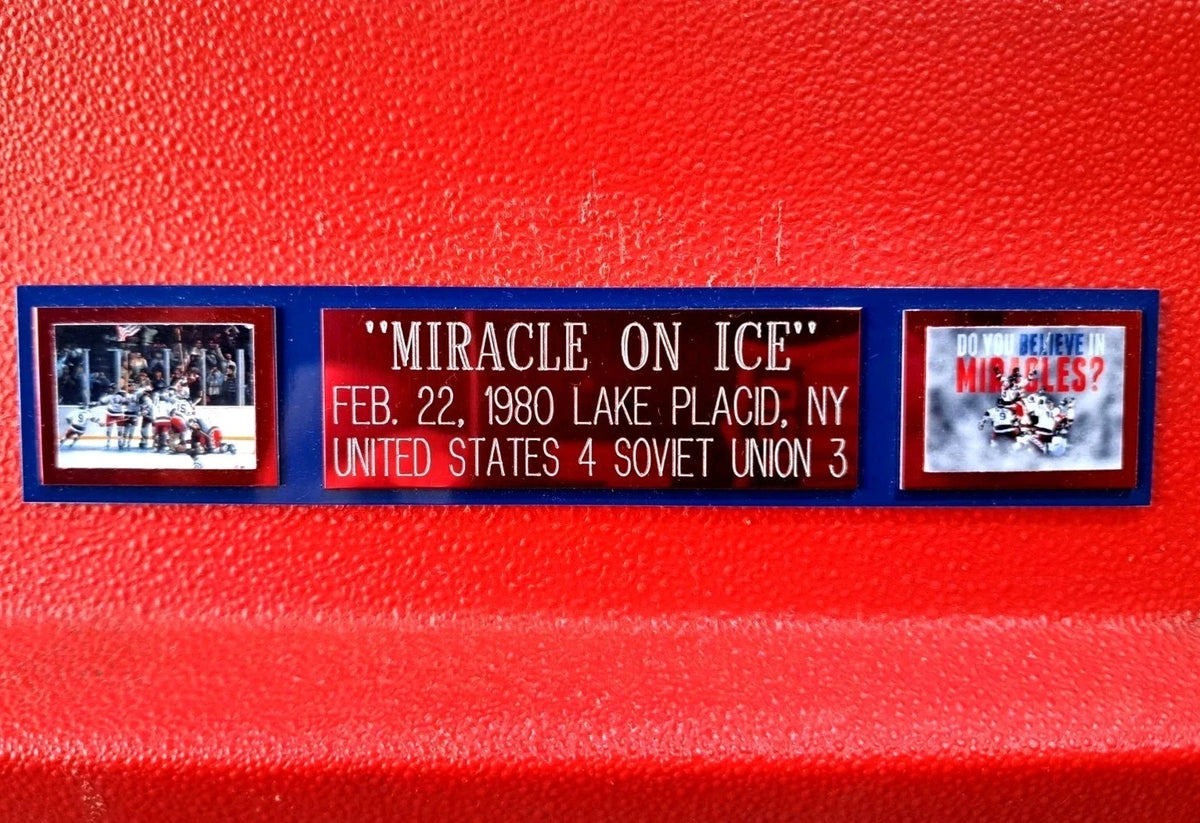 Herb Brooks Arena Seat Back Signed by 11 Miracle on Ice Team Members — photo 7