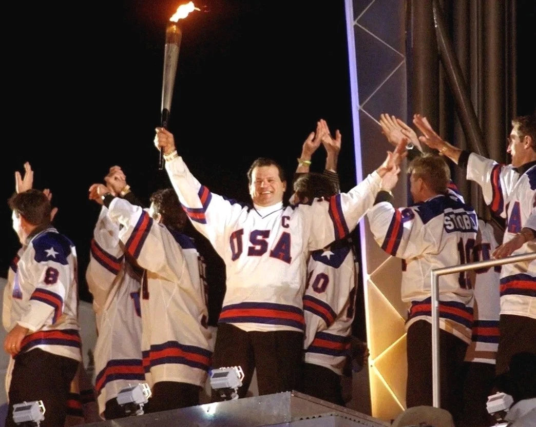 Mike Eruzione Signed Nike 2002 USA Hockey Jersey — XL — photo 5