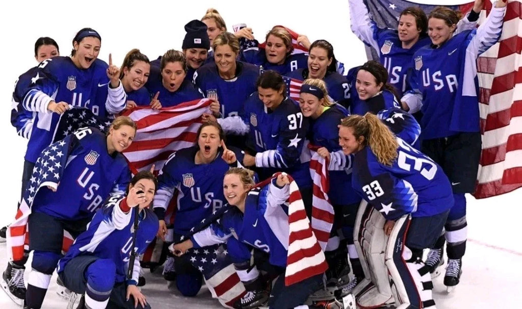 2018 USA Women’s Olympic Hockey Team-Signed Jersey — photo 13