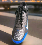 Victor Cruz NY Giants Signed Nike Landshark Cleat JSA — photo 2