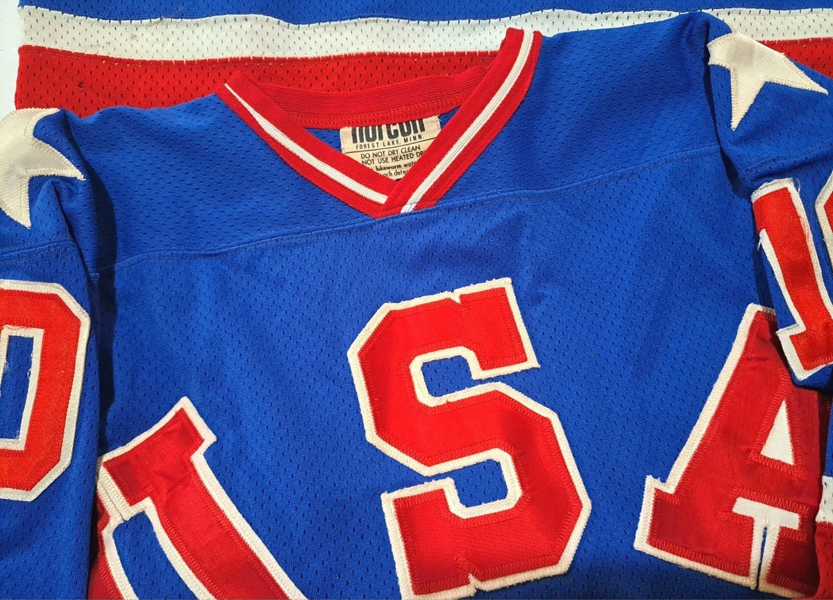 Mark Johnson Signed Norcon No. 10 USA Hockey Jersey — Seller-Attributed Team Issue — photo 4