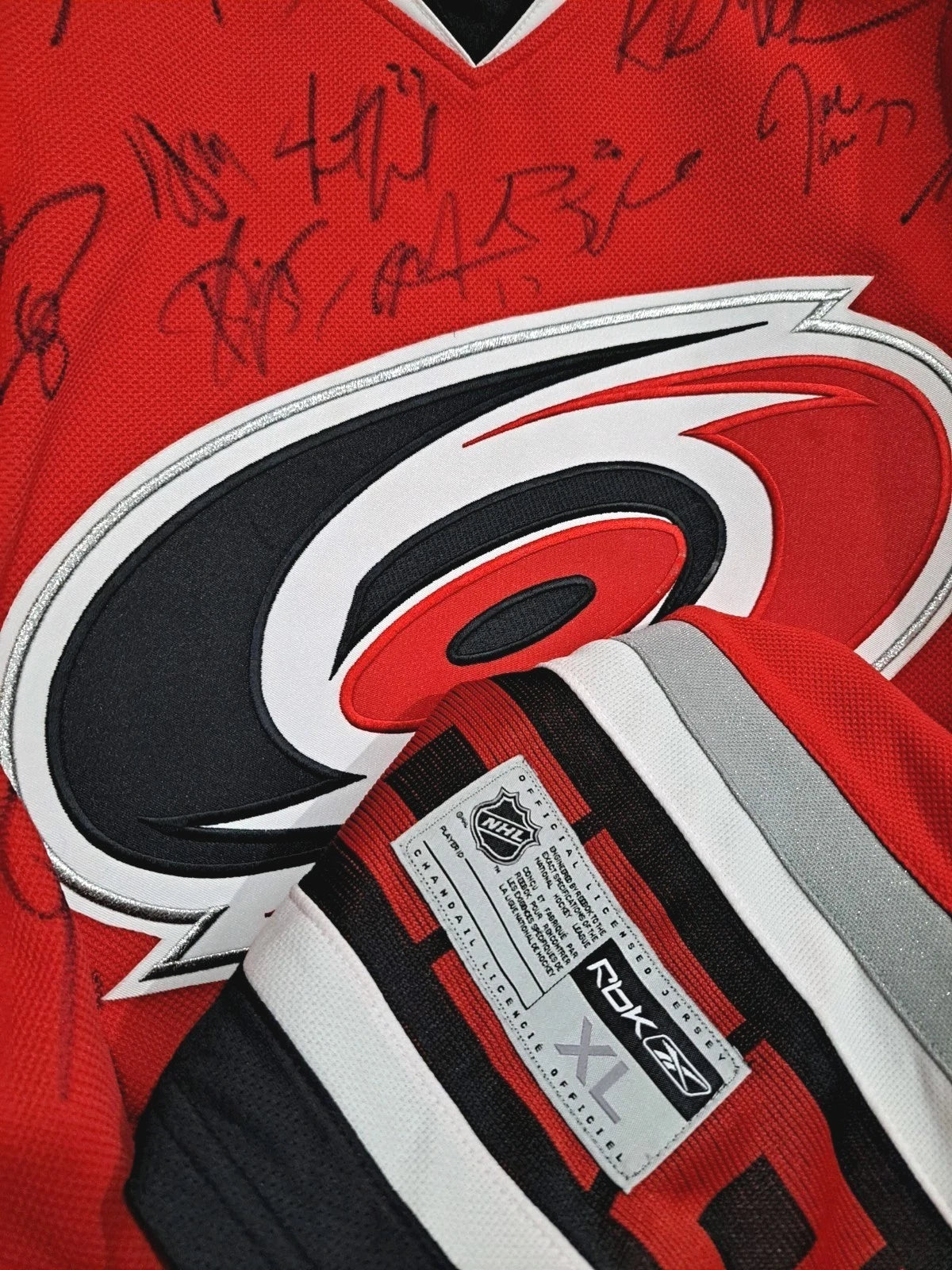 Carolina Hurricanes Team Signed Authentic Reebok Premier Jersey — photo 5