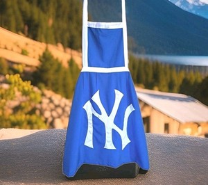 NY Yankees Authentic Amish Handmade Cooking Apron One Of A Kind RARE! Womens