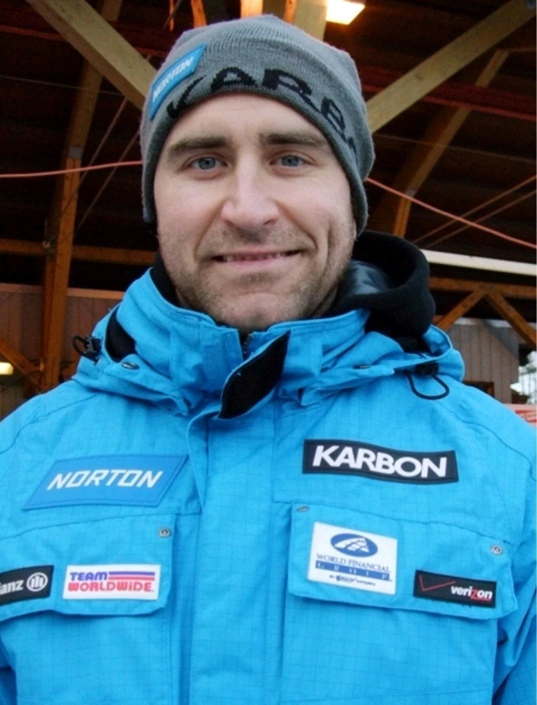 2002 USA Olympic Luge Team 🇺🇸 Mark Grimmett 🇺🇸 Athlete Worn ROOTS Pullover — photo 12