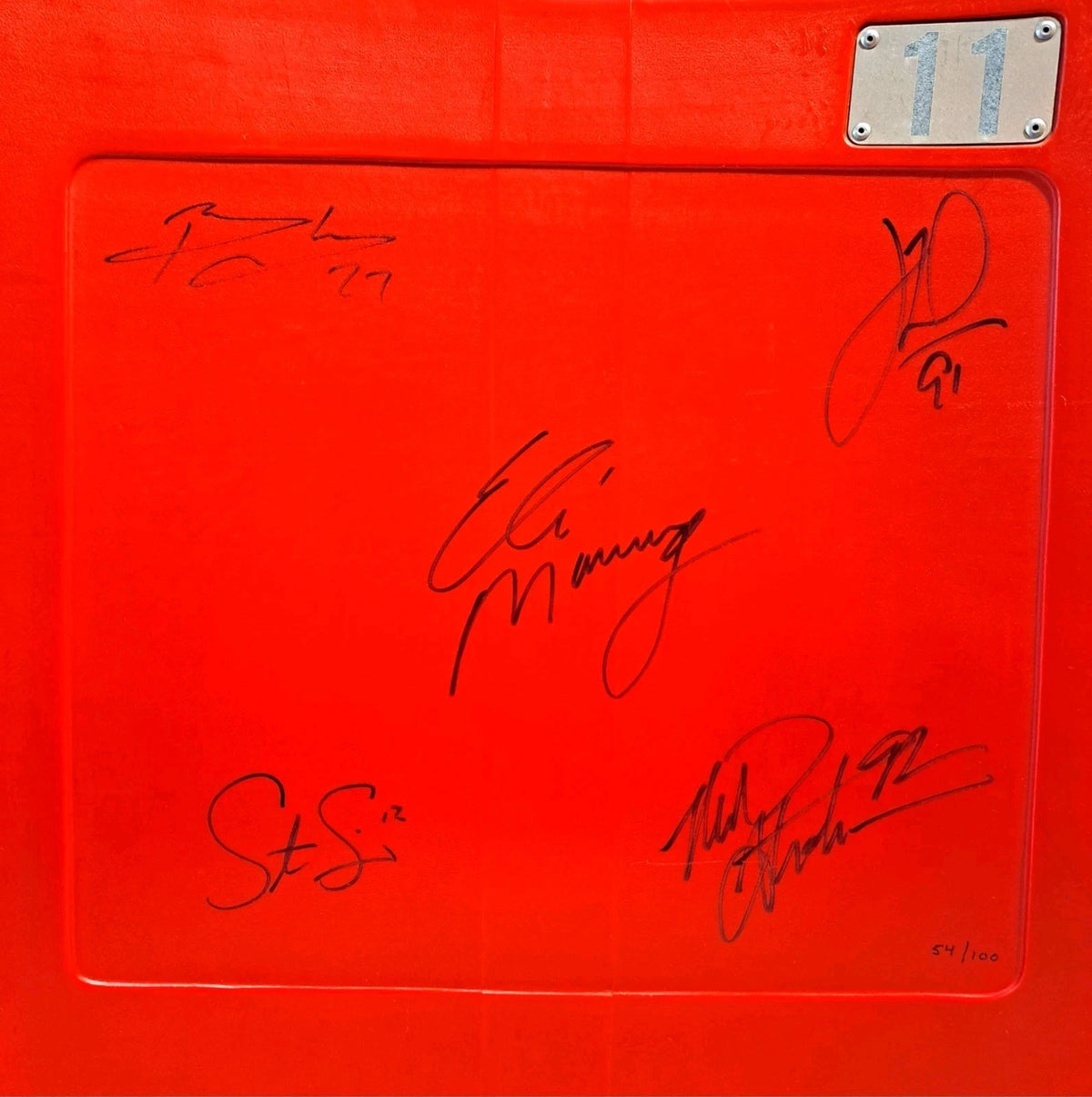 Eli Manning Signed Giants Stadium Seat Back With 4 other SB XLII Champions — photo 2