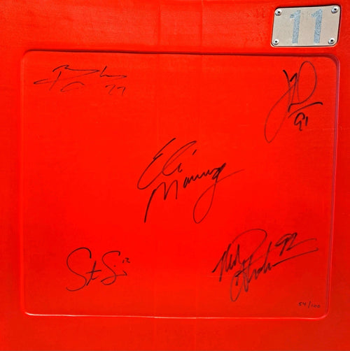 Eli Manning Signed Giants Stadium Seat Back With 4 other SB XLII Champions — photo 2