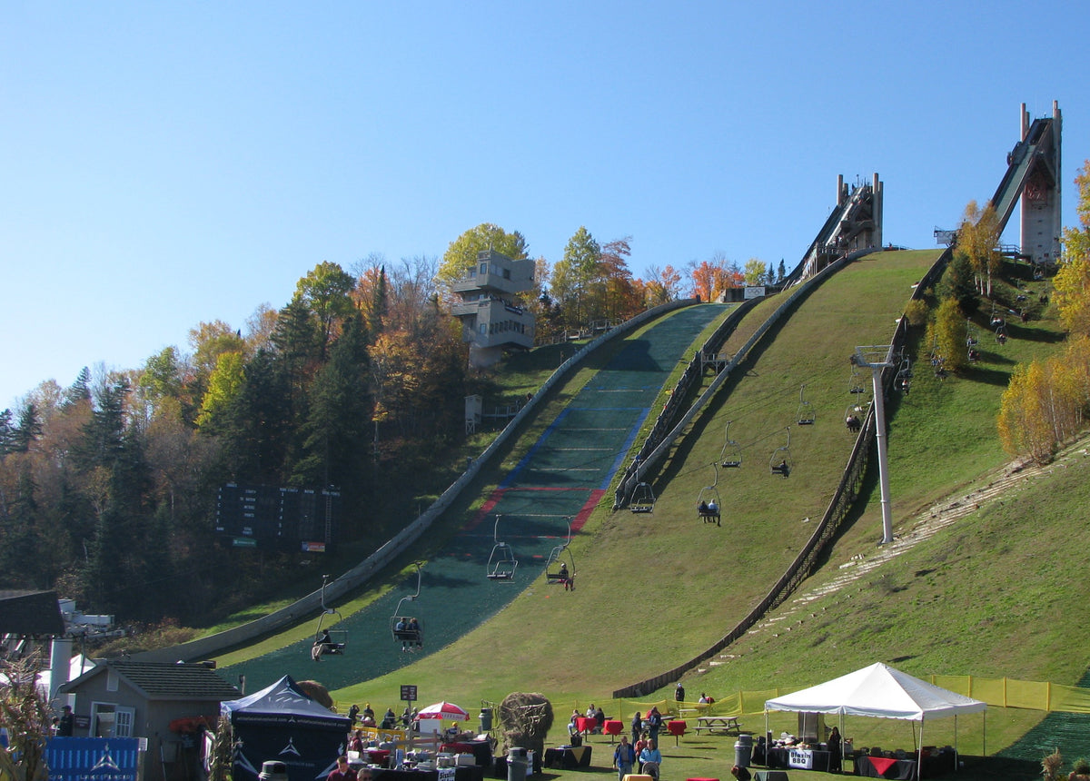 Lake Placid Olympic Ski Jumping Complex, photographed in 2008 by Mwanner. CC BY-SA 3.0.